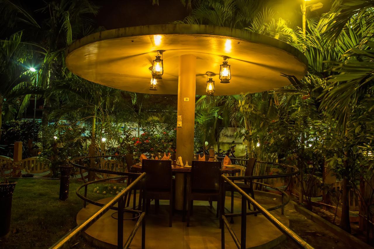 Green Grass Hotel & Restaurant Jaffna Eksteriør bilde